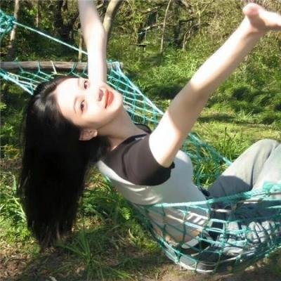 邻家女孩 封面