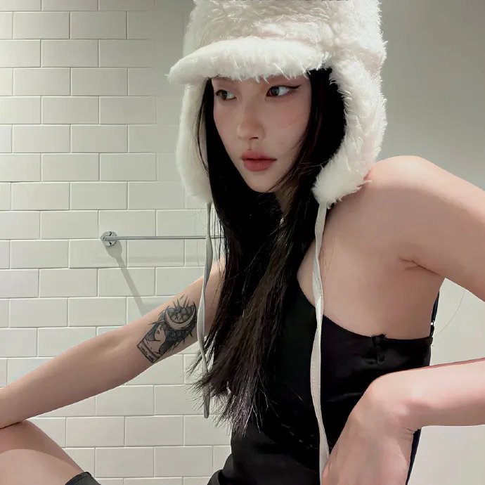 亚历克斯与艾玛 排行封面